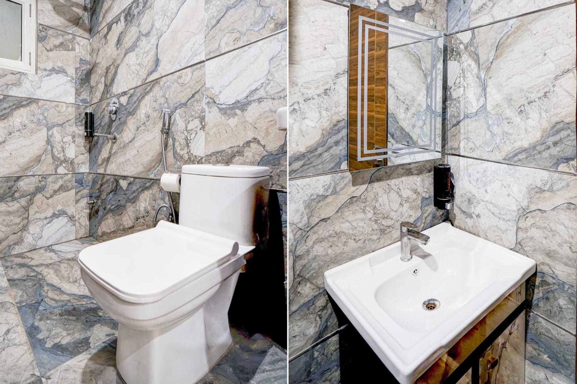 Townhouse Hotel Grand Emporio By Sbg Near Vaishali Metro Station Ghaziabad Ngoại thất bức ảnh