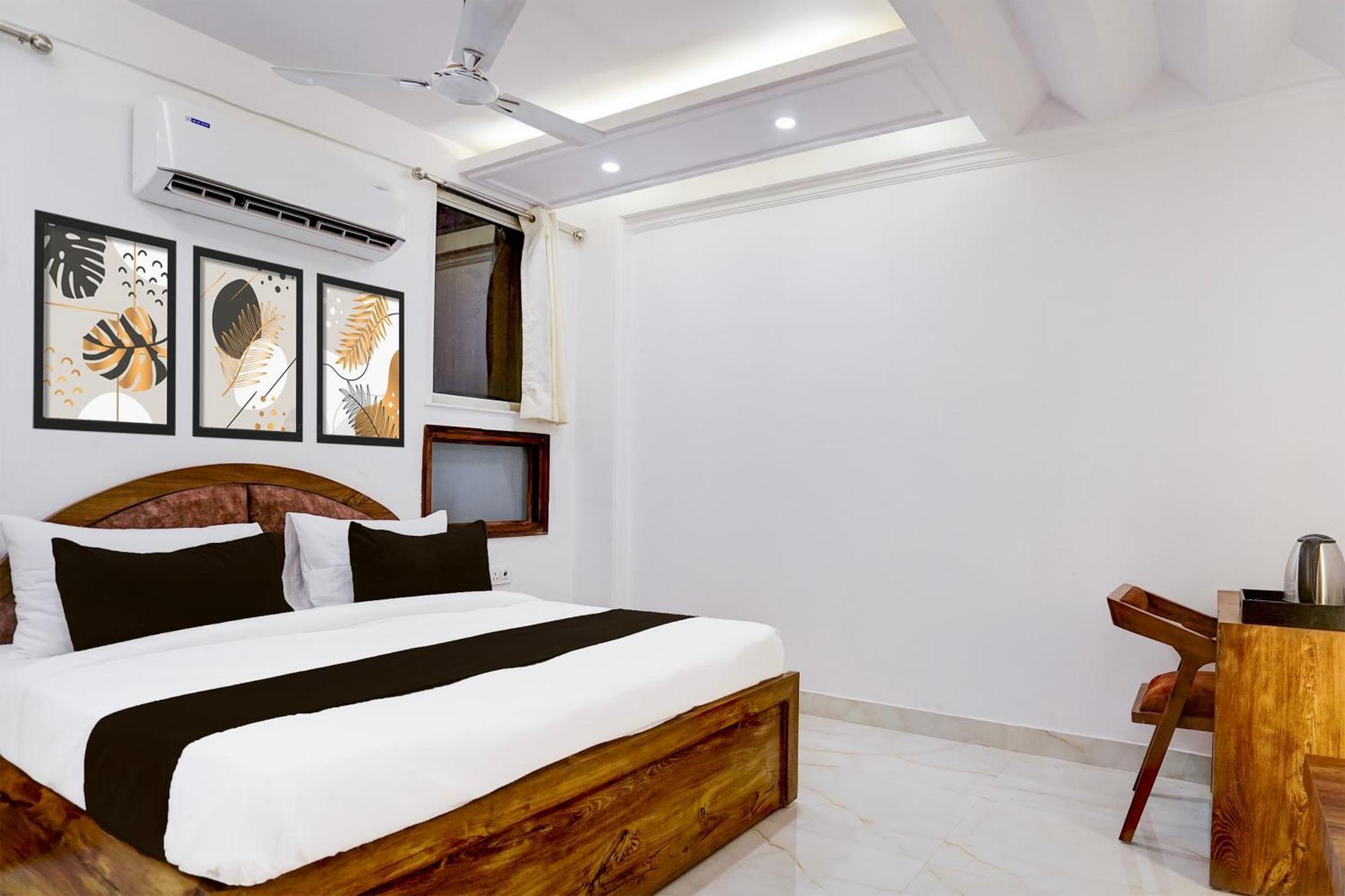 Townhouse Hotel Grand Emporio By Sbg Near Vaishali Metro Station Ghaziabad Ngoại thất bức ảnh